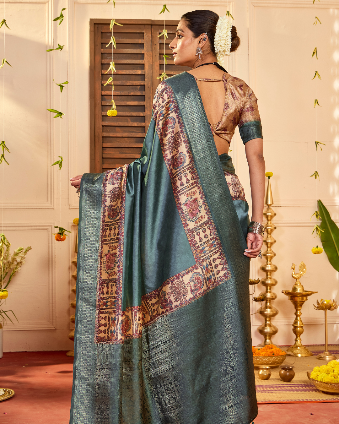 Saree